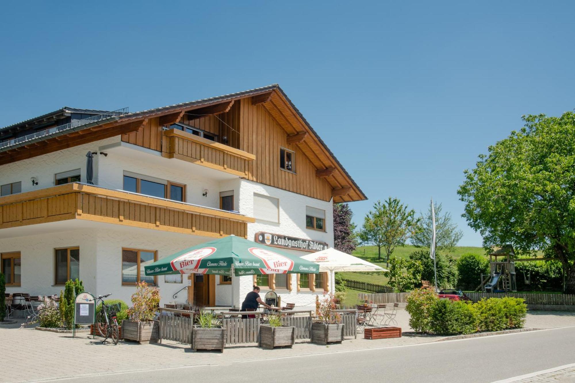 Hotel Landgasthof Adler Amtzell Exterior foto